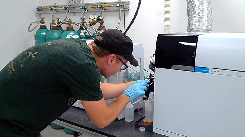 The BioLaunch Mass Spectrometry Core Lab